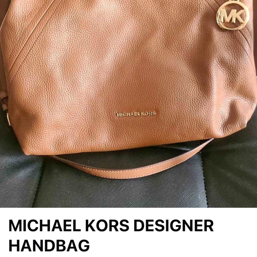 Micheal Kors bag